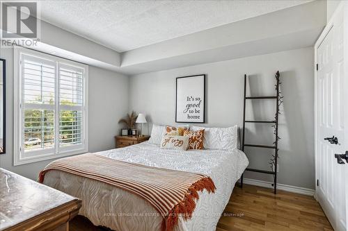 209 - 1411 Walker'S Line, Burlington (Tansley), ON - Indoor Photo Showing Bedroom