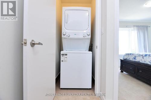 39 - 590 North Service Road, Hamilton, ON - Indoor Photo Showing Laundry Room