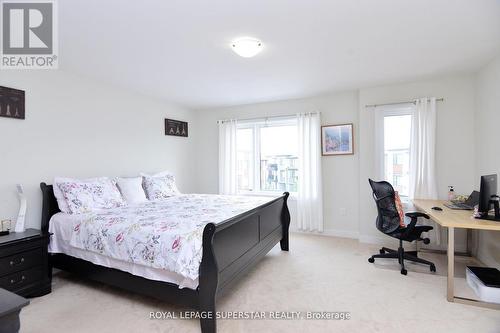 39 - 590 North Service Road, Hamilton, ON - Indoor Photo Showing Bedroom