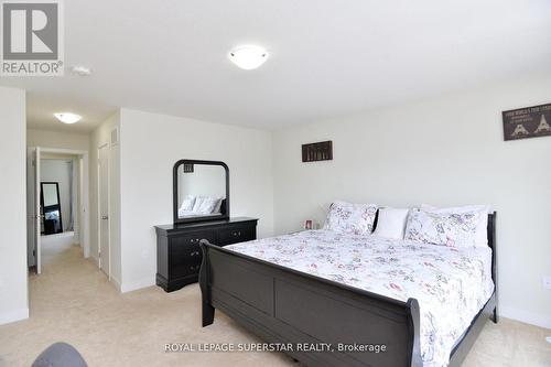 39 - 590 North Service Road, Hamilton, ON - Indoor Photo Showing Bedroom