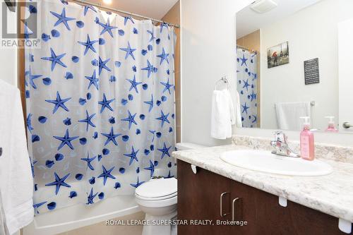 39 - 590 North Service Road, Hamilton, ON - Indoor Photo Showing Bathroom