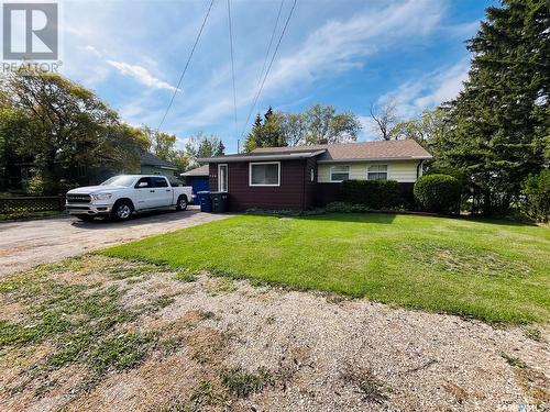 924 Southesk Street, Whitewood, SK - Outdoor