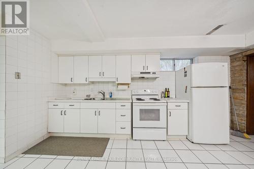 47 Delaware Avenue, Toronto (Palmerston-Little Italy), ON - Indoor Photo Showing Kitchen