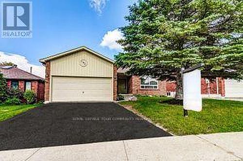 193 Ferndale Drive S, Barrie (Ardagh), ON - Outdoor