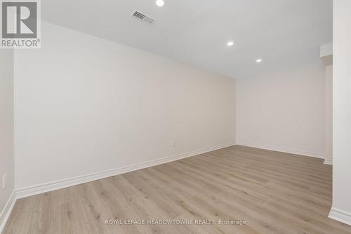 25 - 108 Sinclair Avenue, Halton Hills (Georgetown), ON - Indoor Photo Showing Other Room