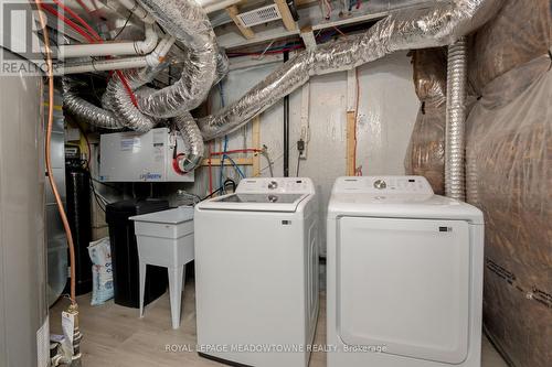 25 - 108 Sinclair Avenue, Halton Hills (Georgetown), ON - Indoor Photo Showing Laundry Room