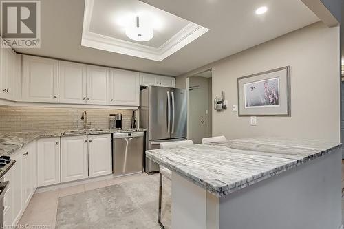 2121 Lakeshore Road Unit# 401, Burlington, ON - Indoor Photo Showing Kitchen With Stainless Steel Kitchen