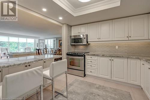 2121 Lakeshore Road Unit# 401, Burlington, ON - Indoor Photo Showing Kitchen With Stainless Steel Kitchen With Upgraded Kitchen