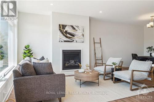 1261 Potter Drive, Brockville, ON - Indoor Photo Showing Living Room With Fireplace