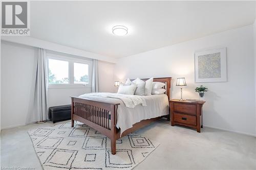 831 Maple Avenue, Milton, ON - Indoor Photo Showing Bedroom