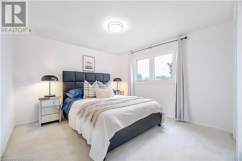 831 Maple Avenue, Milton, ON - Indoor Photo Showing Bedroom