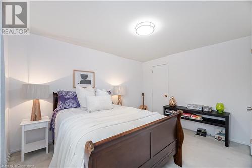 831 Maple Avenue, Milton, ON - Indoor Photo Showing Bedroom