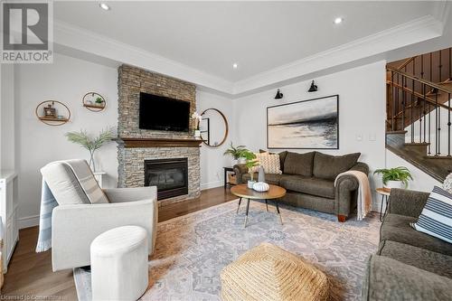 20 Blackburn Lane, Hamilton, ON - Indoor Photo Showing Living Room With Fireplace