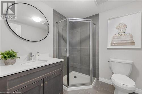 720 Grey Street Unit# 22, Brantford, ON - Indoor Photo Showing Bathroom