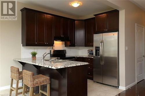 115 Emick Drive, Hamilton, ON - Indoor Photo Showing Kitchen