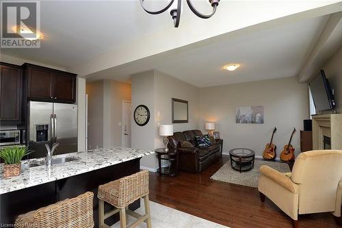 115 Emick Drive, Hamilton, ON - Indoor Photo Showing Kitchen