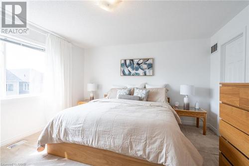 63 Fiddlehead Crescent, Waterdown, ON - Indoor Photo Showing Bedroom