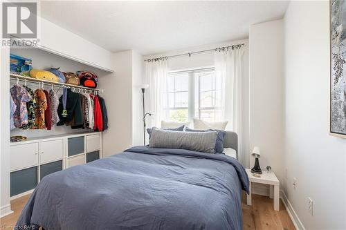 63 Fiddlehead Crescent, Waterdown, ON - Indoor Photo Showing Bedroom