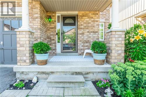 63 Fiddlehead Crescent, Waterdown, ON - Outdoor