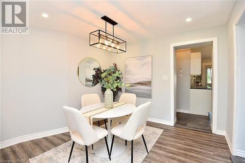 40 Mcmurray Street, Brantford, ON - Indoor Photo Showing Dining Room