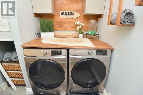 40 Mcmurray Street, Brantford, ON - Indoor Photo Showing Laundry Room