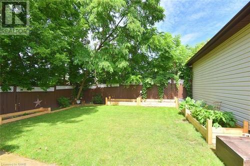 40 Mcmurray Street, Brantford, ON - Outdoor