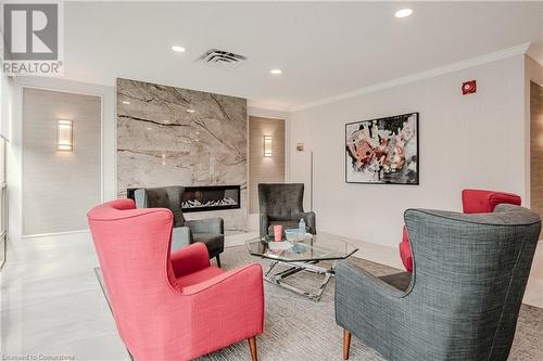 5090 Pinedale Avenue Unit# 503, Burlington, ON - Indoor Photo Showing Living Room With Fireplace