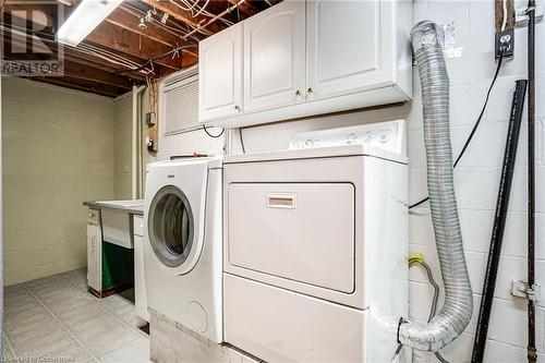 5 Lorne Avenue, Grimsby, ON - Indoor Photo Showing Laundry Room