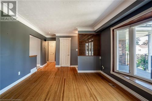 5 Lorne Avenue, Grimsby, ON - Indoor Photo Showing Other Room