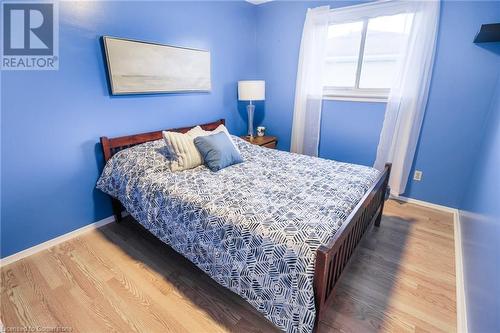 1817 Bonnymede Drive, Mississauga, ON - Indoor Photo Showing Bedroom