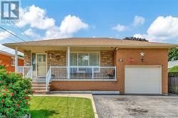 36 DALLAS Avenue  Hamilton, ON L8V 2E5