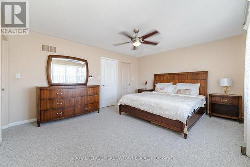 697 Auger Terrace, Milton (Beaty), ON - Indoor Photo Showing Bedroom