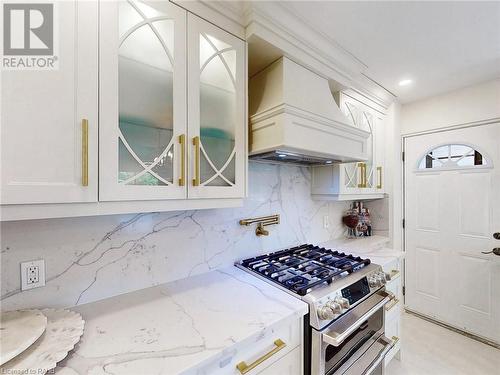 144 Old Ancaster Road, Dundas, ON - Indoor Photo Showing Kitchen