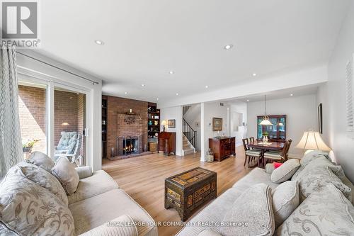 43 Cricklewood Crescent, Markham (Royal Orchard), ON - Indoor Photo Showing Living Room With Fireplace