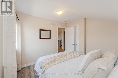 205 Eden Oak Trail, Kitchener, ON - Indoor Photo Showing Bedroom