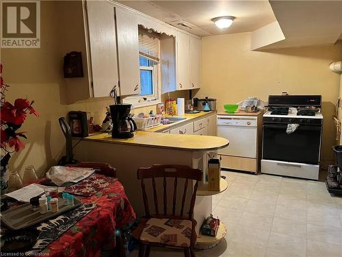 Lower Level eat in Kitchen - 205 Alder Street E, Haldimand County, ON - Indoor Photo Showing Kitchen