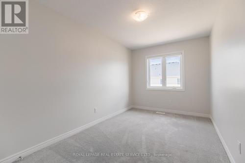 7 Mia Drive, Hamilton, ON - Indoor Photo Showing Other Room