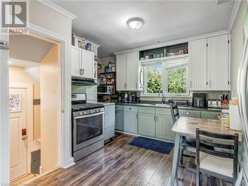 214 Church Street, Haldimand County, ON - Indoor Photo Showing Kitchen