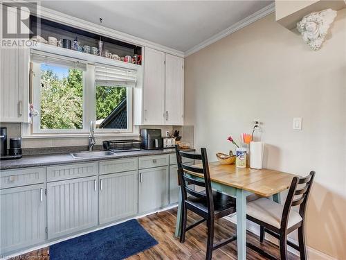 214 Church Street, Haldimand County, ON - Indoor Photo Showing Dining Room