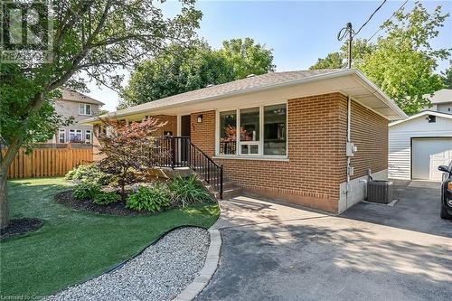 11 Douglas Road, Ancaster, ON - Outdoor