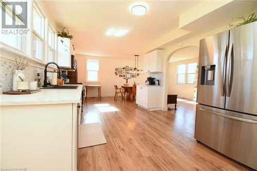 2951 Chippawa Road, Port Colborne, ON - Indoor Photo Showing Kitchen