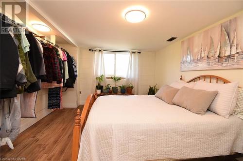 2951 Chippawa Road, Port Colborne, ON - Indoor Photo Showing Bedroom