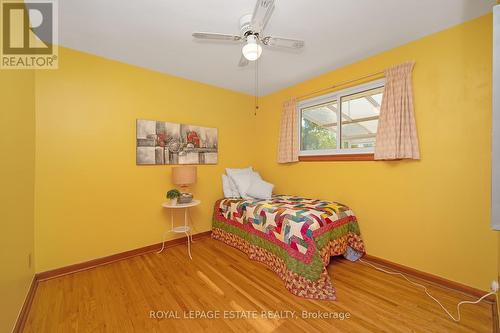 3198 Sprucehill Avenue, Burlington (Roseland), ON - Indoor Photo Showing Bedroom