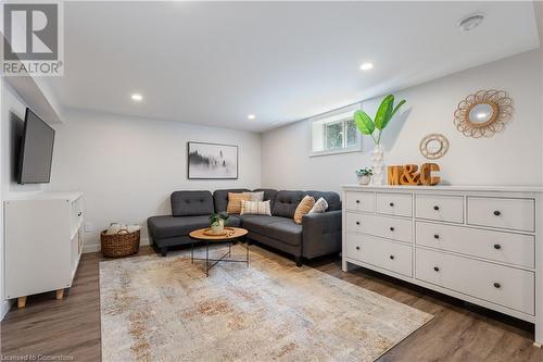 173 Bond Street N, Hamilton, ON - Indoor Photo Showing Living Room