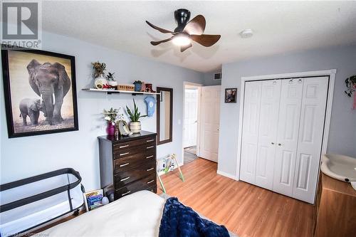 5 Hillcrest Road, Port Colborne, ON - Indoor Photo Showing Bedroom