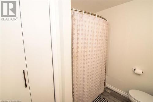 5 Hillcrest Road, Port Colborne, ON - Indoor Photo Showing Bathroom