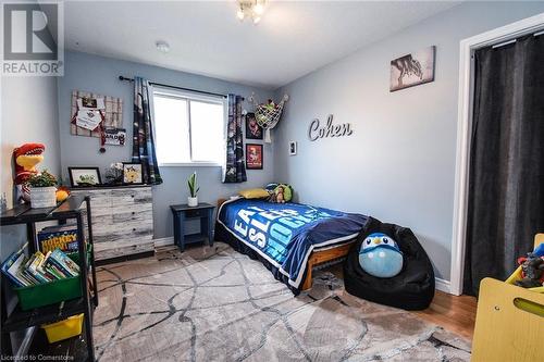 5 Hillcrest Road, Port Colborne, ON - Indoor Photo Showing Bedroom