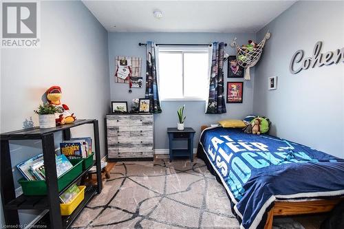 5 Hillcrest Road, Port Colborne, ON - Indoor Photo Showing Bedroom