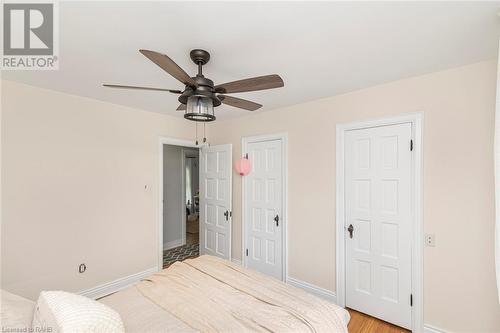 2 Mountain Brow Boulevard, Hamilton, ON - Indoor Photo Showing Bedroom