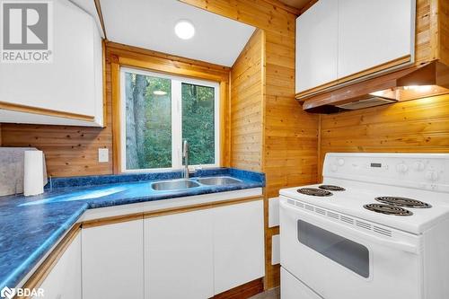 174 Cottage Lane, Tweed, ON - Indoor Photo Showing Kitchen With Double Sink